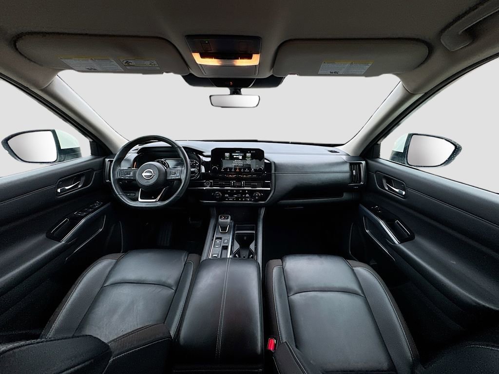 Used 2023 Nissan Pathfinder SL w/ Black Appearance Package FWD image 27