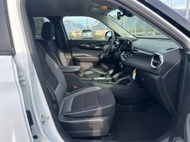 New 2026 Chevrolet TrailBlazer LT w/ Convenience Package image 17