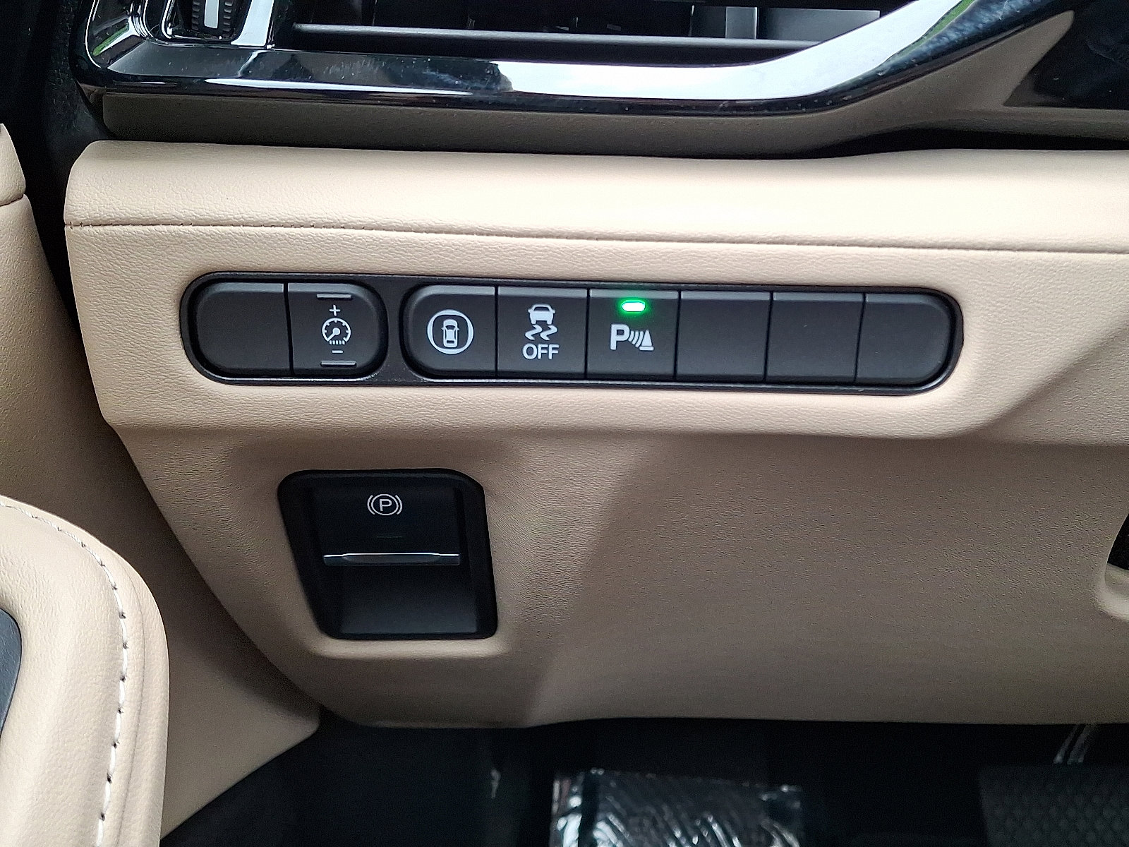 Certified 2025 Acura MDX SH-AWD w/ Technology Package image 27