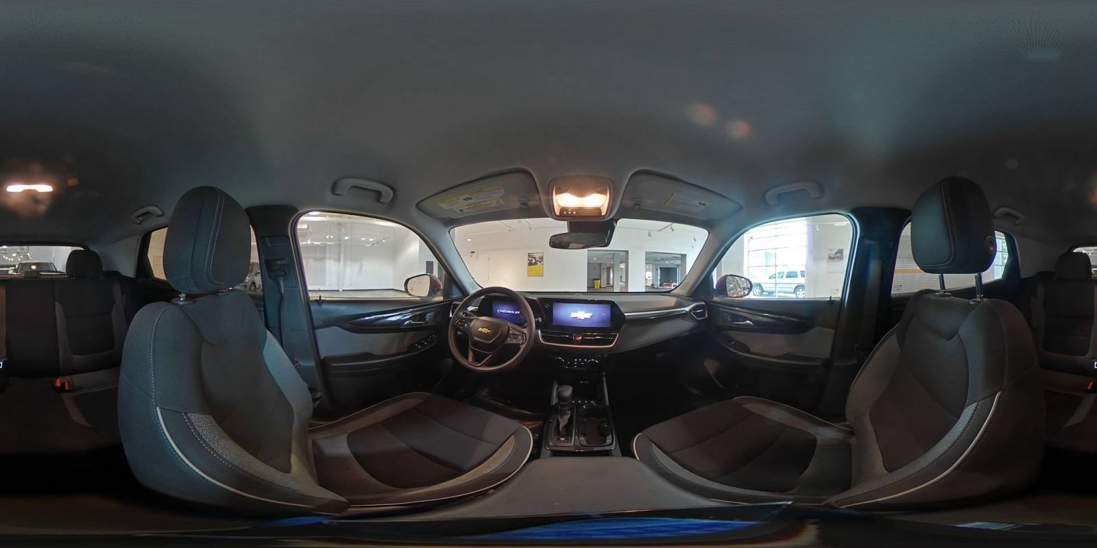 Used 2025 Chevrolet TrailBlazer LT FWD image 41