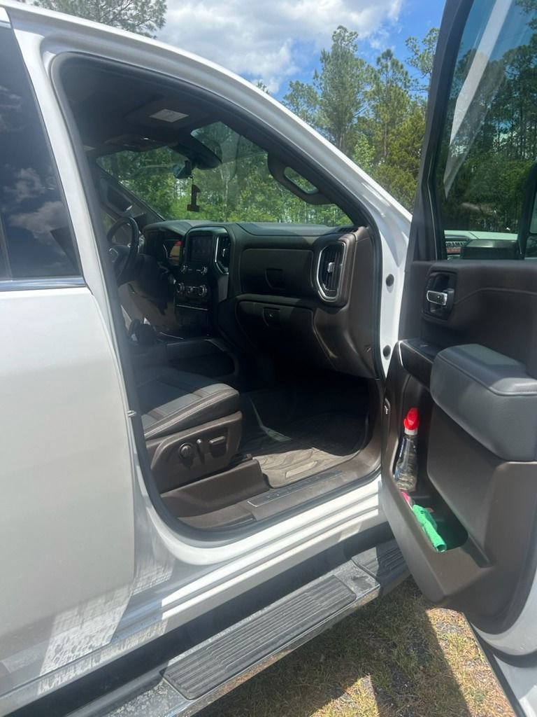 Used 2020 GMC Sierra 2500 Denali w/ Denali Ultimate Package AWD/4WD image 4