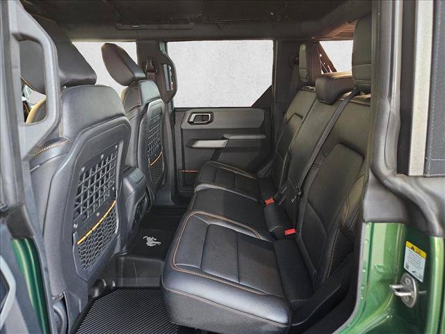 Used 2022 Ford Bronco Badlands w/ Sasquatch Package AWD/4WD image 14