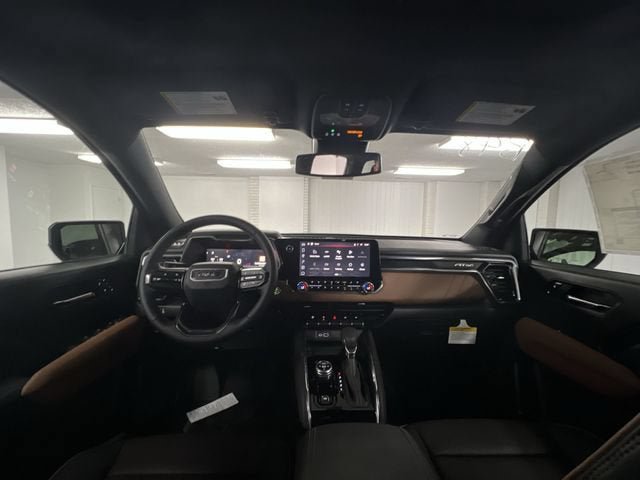 New 2026 GMC Canyon AT4 w/ Technology Plus Package AWD/4WD image 21