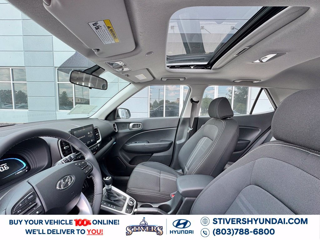 New 2026 Hyundai Venue SEL FWD image 18