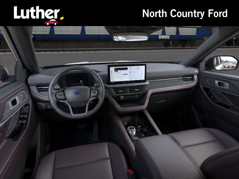 New 2026 Ford Explorer Platinum image 9