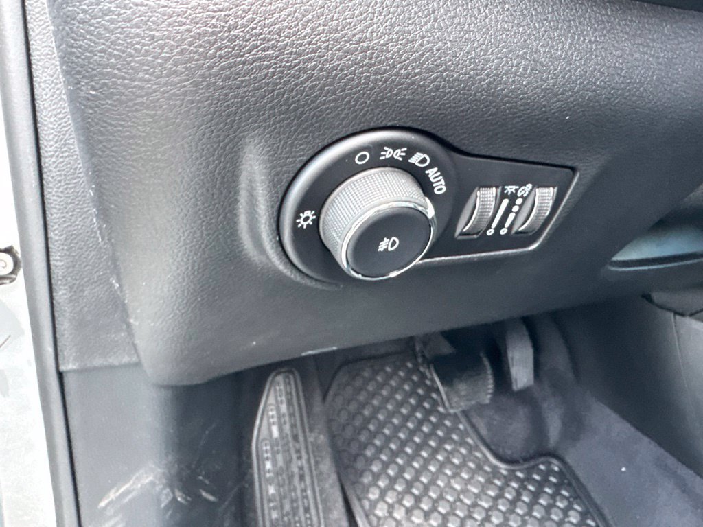 New 2026 Jeep Compass Trailhawk AWD/4WD image 11