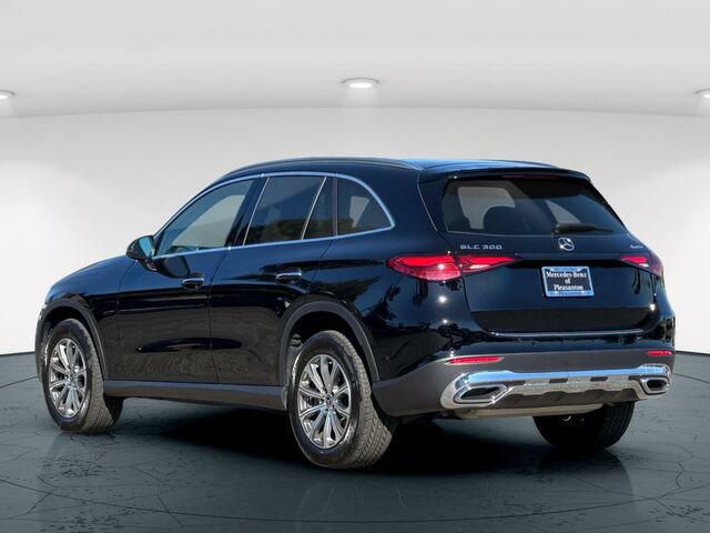 Certified 2026 Mercedes-Benz GLC 300 4MATIC image 4