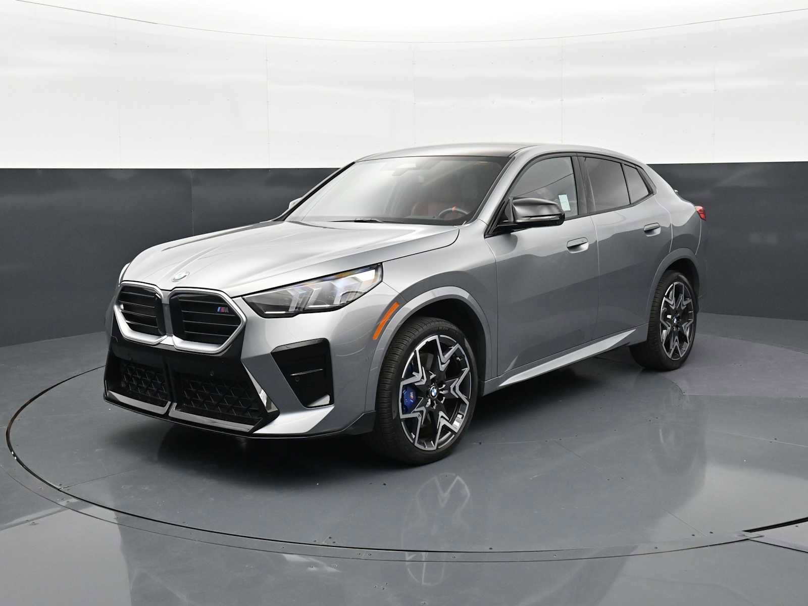 Used 2025 BMW X2 M35i AWD/4WD image 1