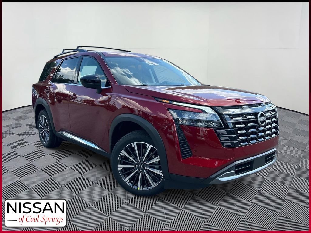 New 2026 Nissan Pathfinder Platinum w/ Accent Package