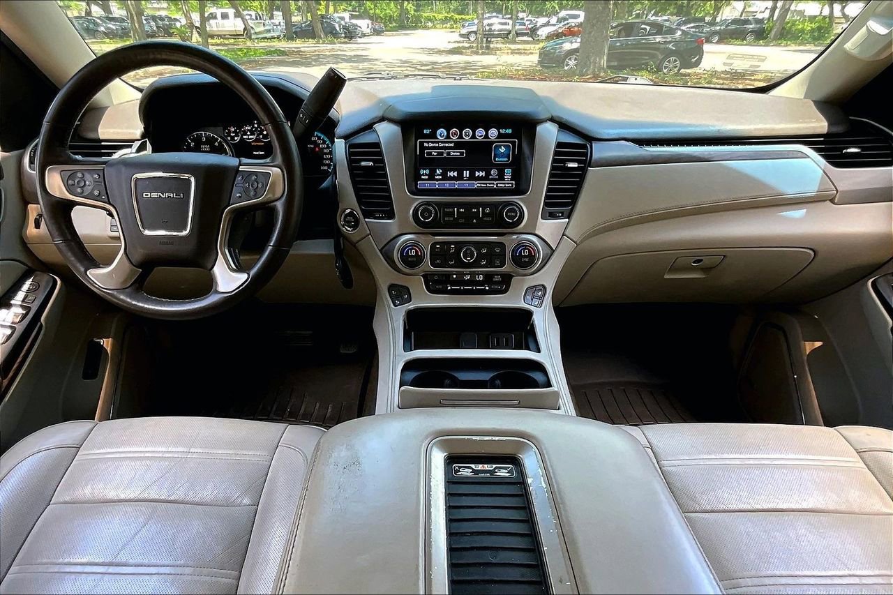 Used 2018 GMC Yukon XL Denali w/ Open Road Package RWD image 7