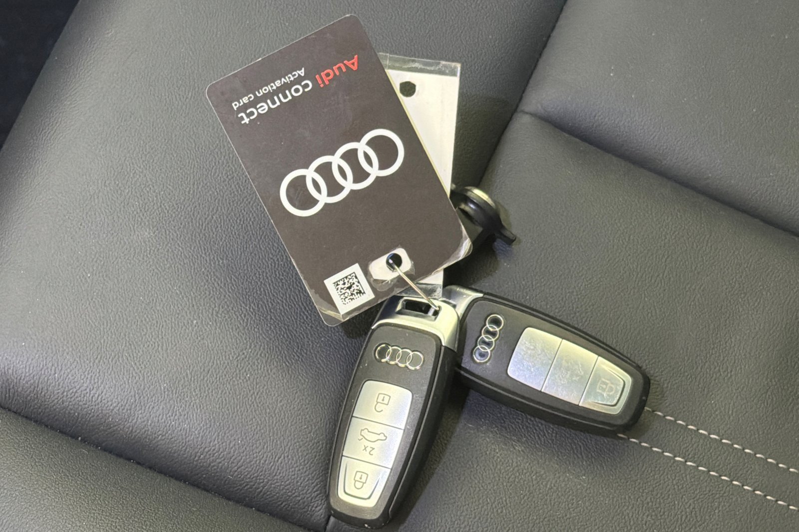 Certified 2024 Audi Q4 e-tron Premium Plus w/ Premium Plus AWD/4WD image 25