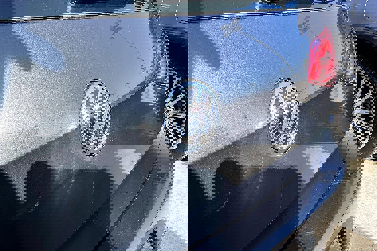 Used 2017 Volkswagen GTI Sport image 30