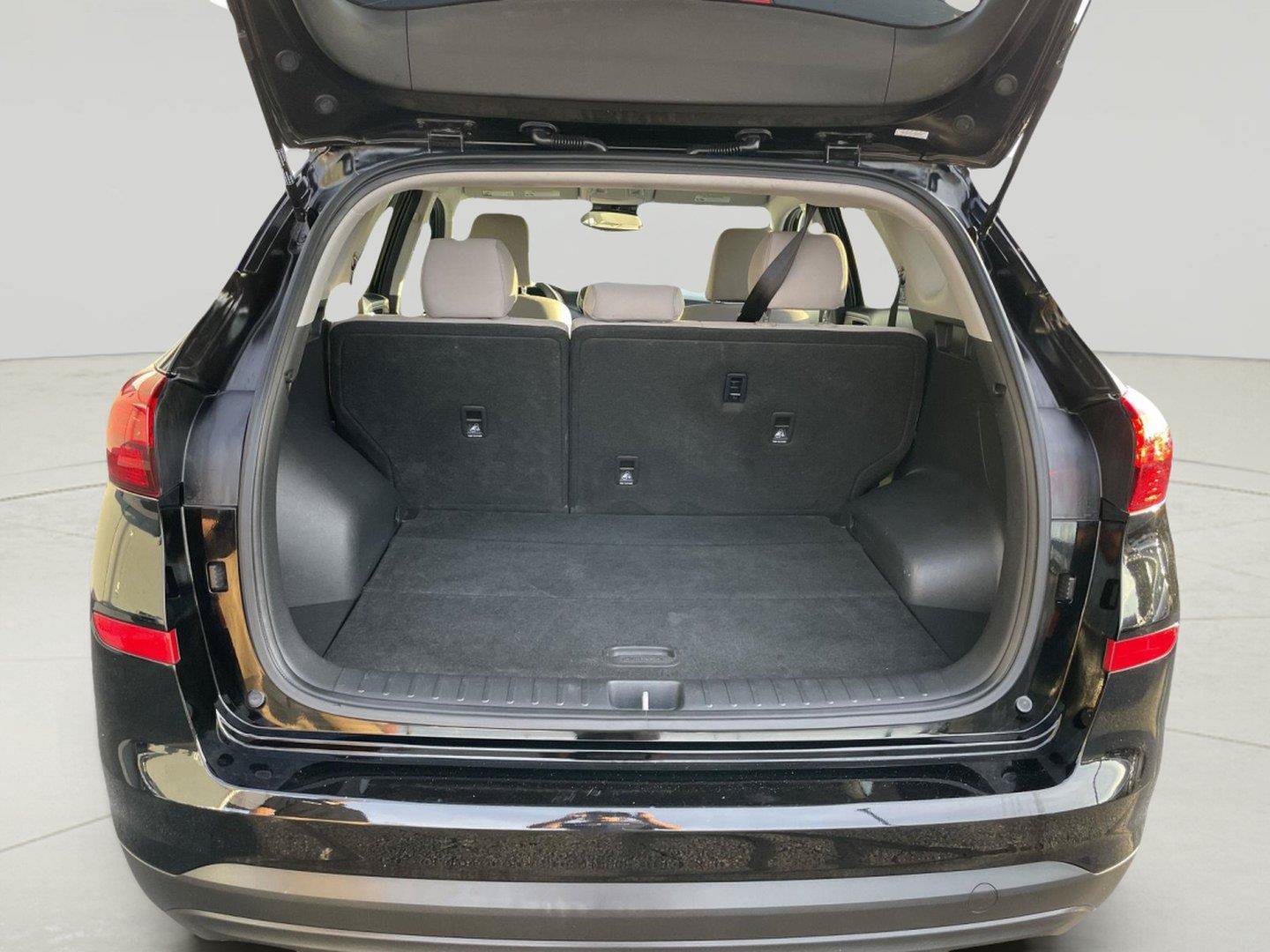 Used 2019 Hyundai Tucson Value AWD/4WD image 9
