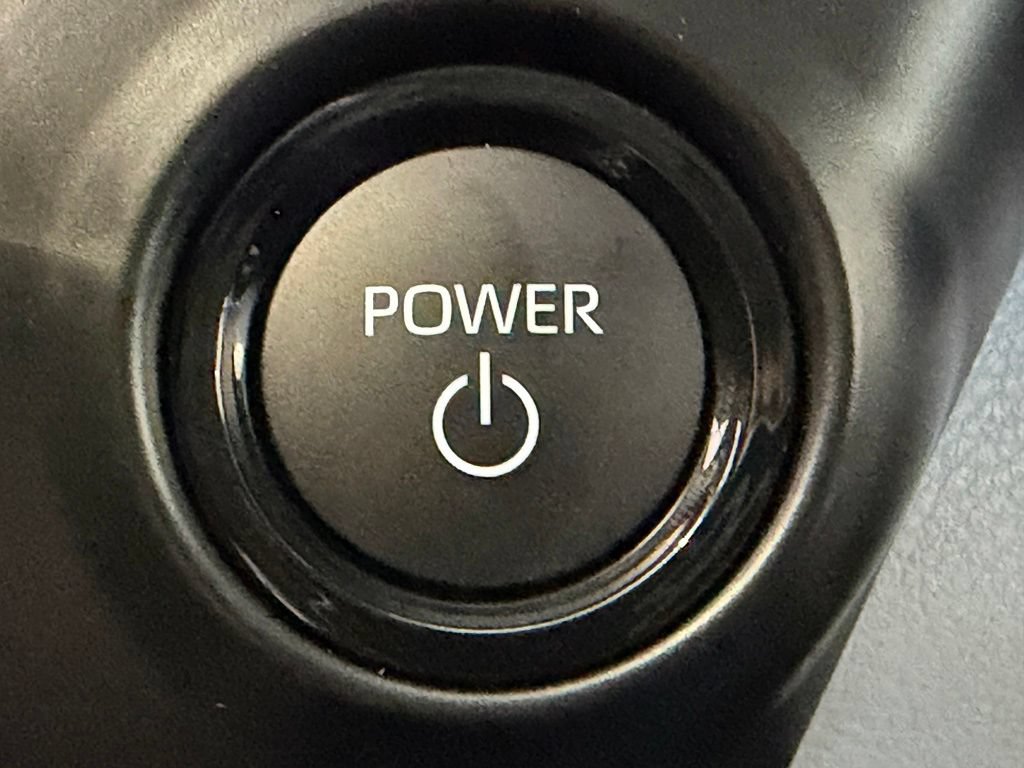 New 2026 Toyota Sienna XLE FWD image 25