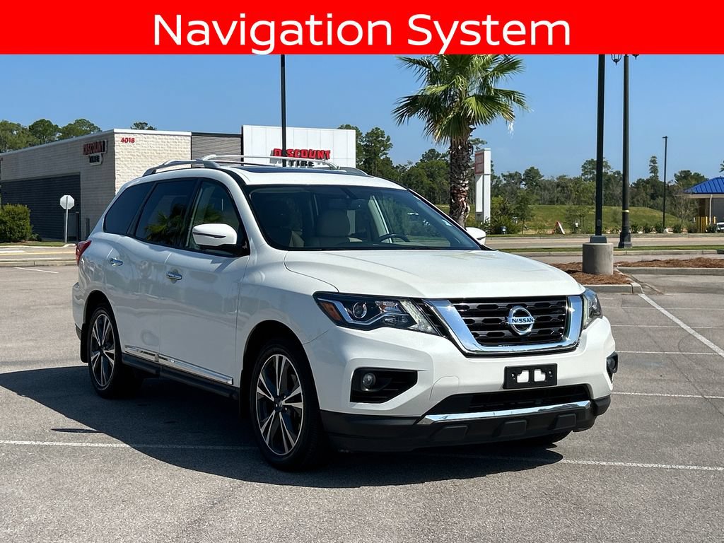 Used 2019 Nissan Pathfinder Platinum FWD image 9