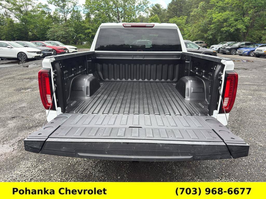 Certified 2026 GMC Sierra 1500 SLT AWD/4WD image 23