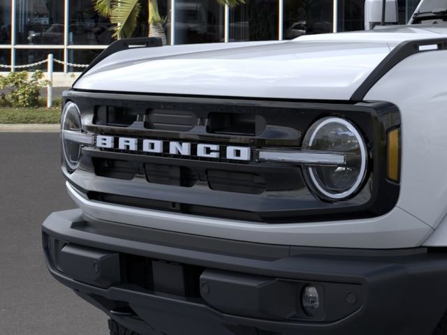New 2026 Ford Bronco Outer Banks AWD/4WD image 19