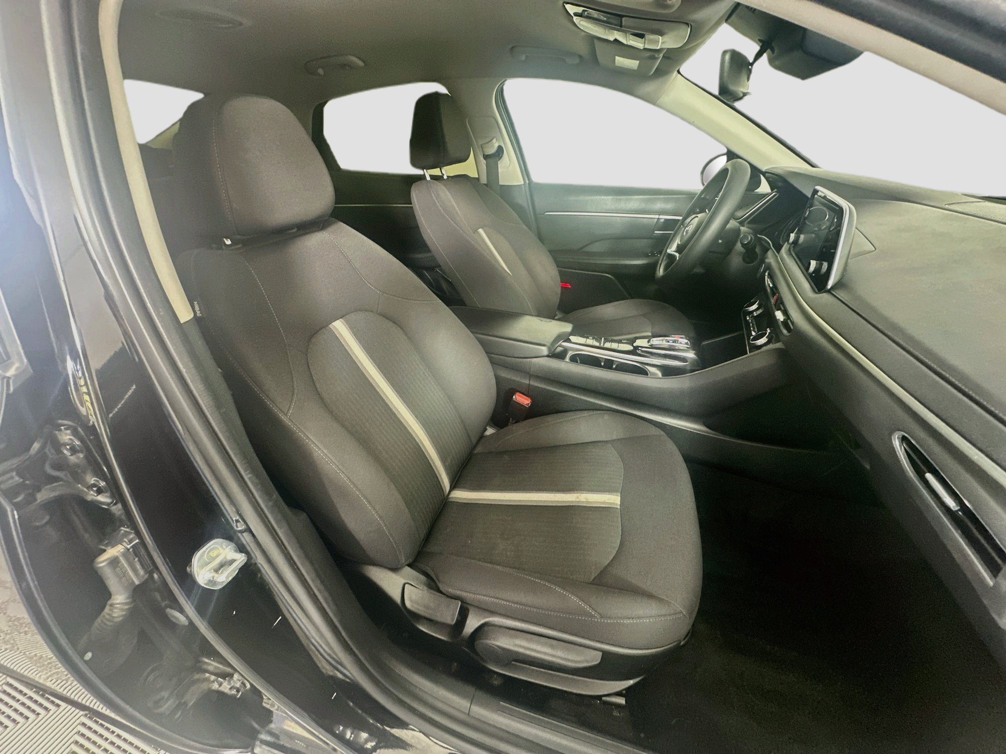 Used 2021 Hyundai Sonata SEL FWD image 30