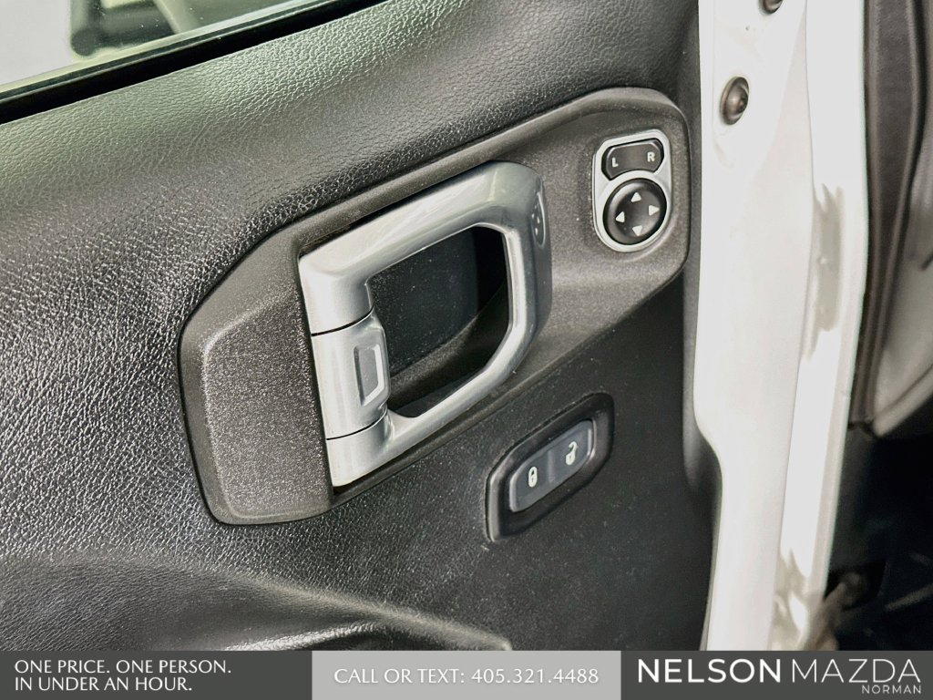 Used 2020 Jeep Wrangler Sport AWD/4WD image 18