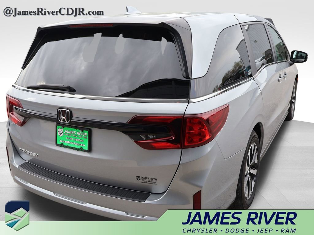 Used 2025 Honda Odyssey EX-L image 5
