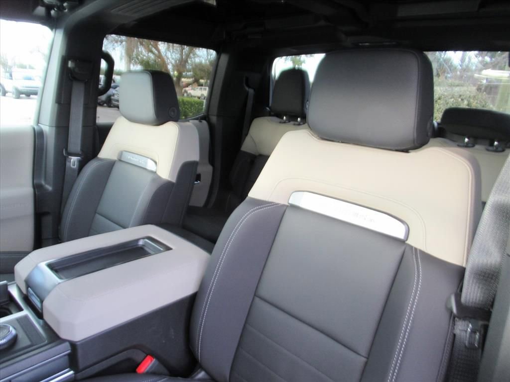 New 2026 GMC Hummer EV 4x4 Crew Cab image 17