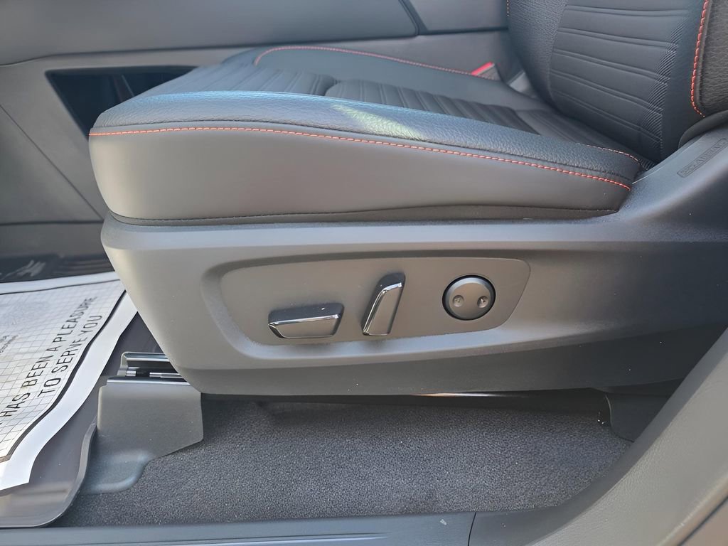 New 2026 Nissan Pathfinder Rock Creek image 21