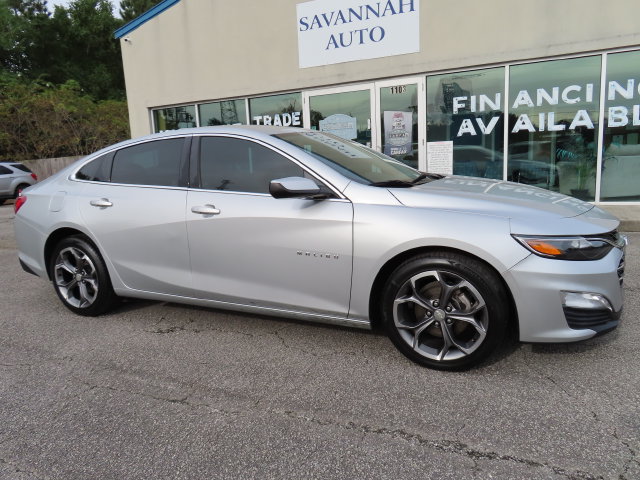 Used 2020 Chevrolet Malibu LT FWD image 2
