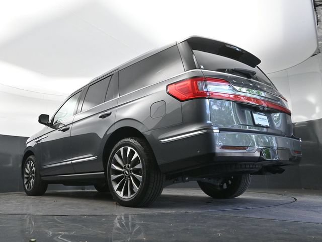 Used 2021 Lincoln Navigator Reserve w/ Luxury Package RWD image 31