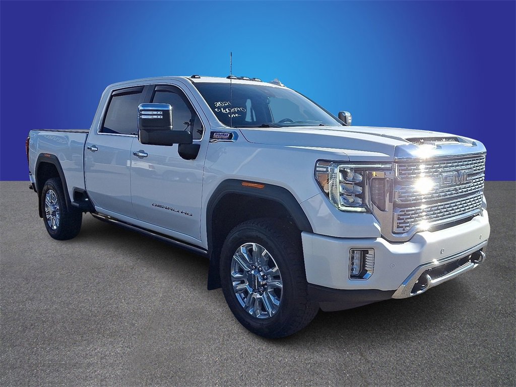 Used 2021 GMC Sierra 3500 Denali w/ Denali Ultimate Package image 3