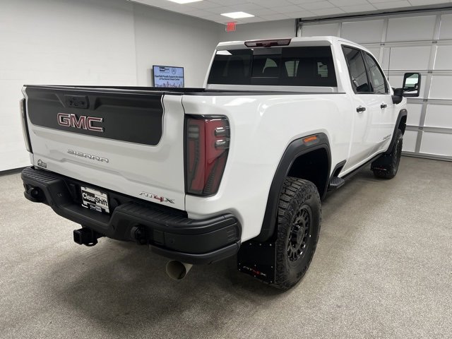 Used 2025 GMC Sierra 2500 AT4X w/ AT4X AEV Edition image 10