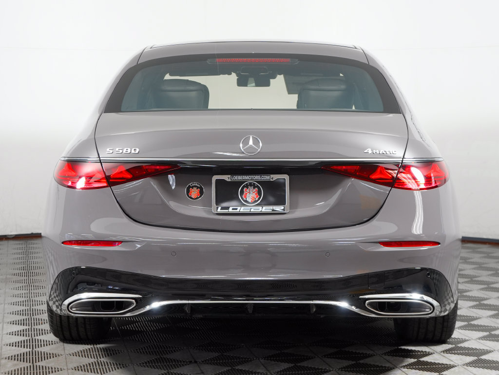 New 2027 Mercedes-Benz S 580 4MATIC Sedan image 4