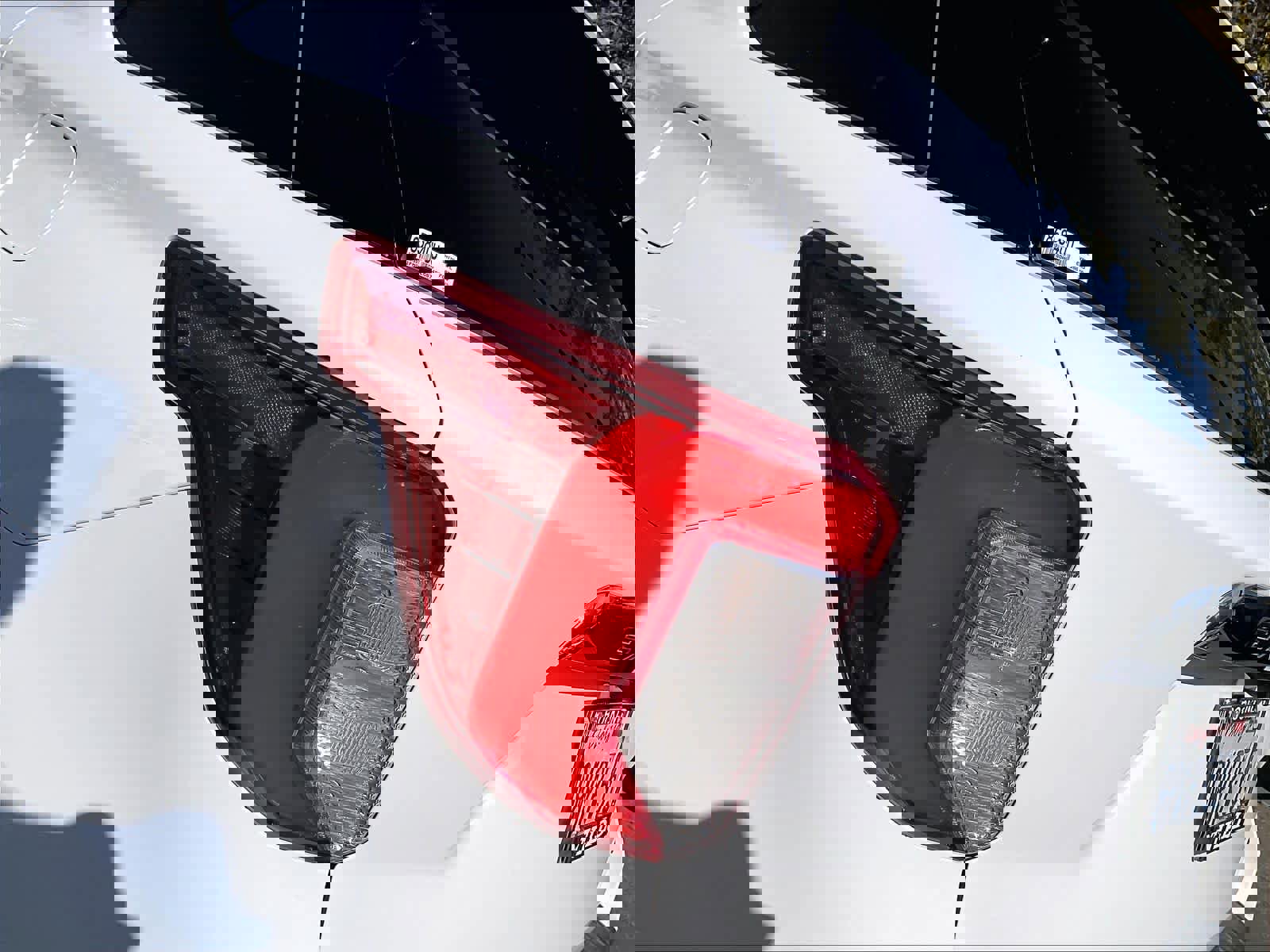 Used 2020 Ford Explorer XLT w/ Equipment Group 202A image 31