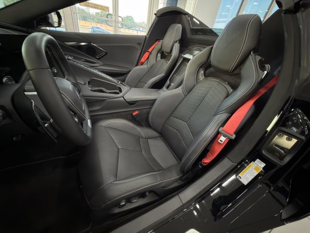 Used 2025 Chevrolet Corvette Z06 w/ Stealth Interior Trim Package RWD image 24