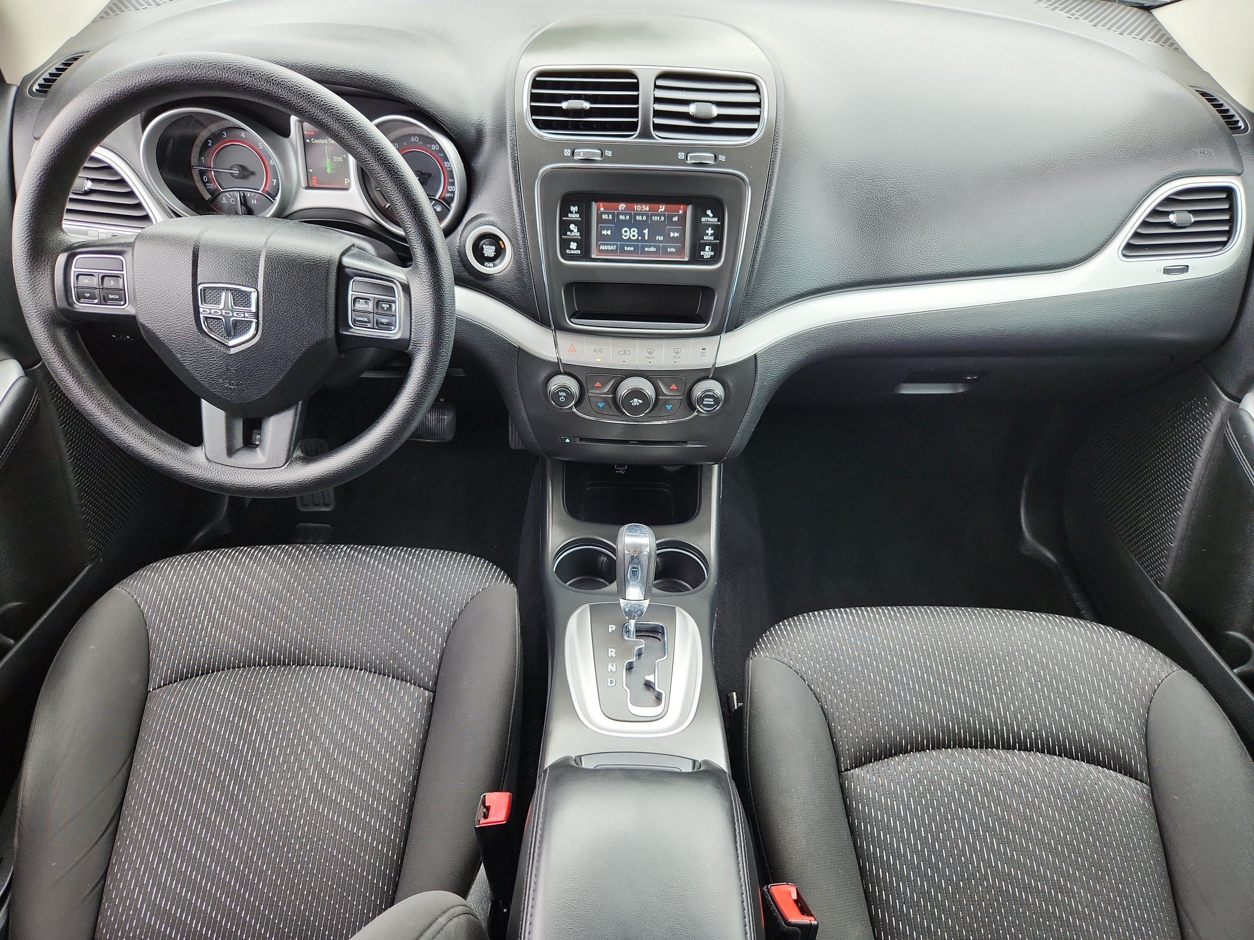 Used 2017 Dodge Journey SXT w/ Comfort/Convenience Group FWD image 12