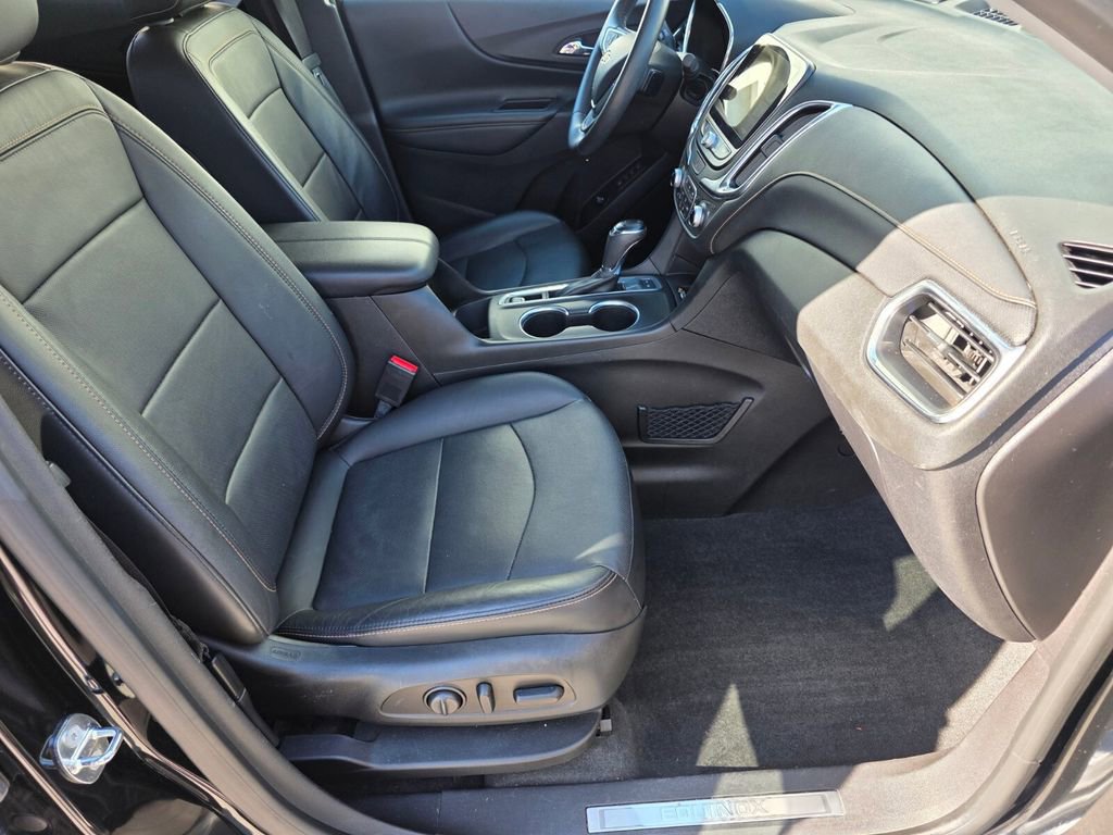 Used 2018 Chevrolet Equinox Premier image 32