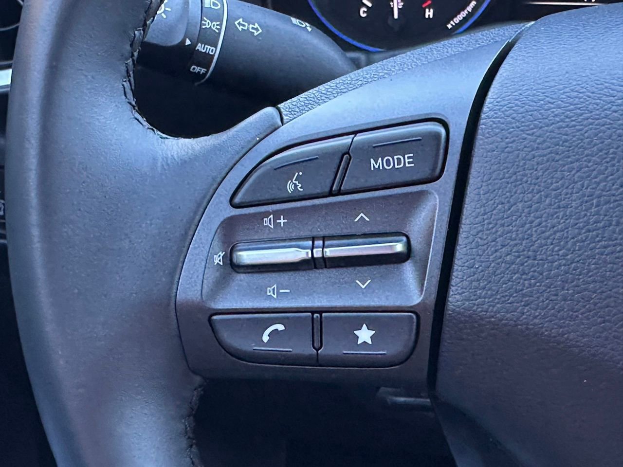 Used 2022 Hyundai Kona SEL w/ Convenience Package image 23