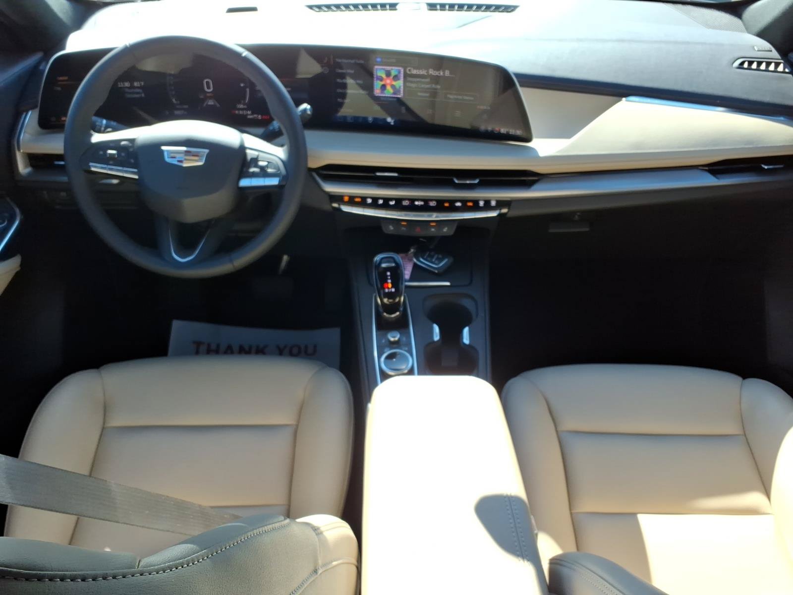 Certified 2024 Cadillac XT4 Luxury w/ Cold Weather Package AWD/4WD image 18