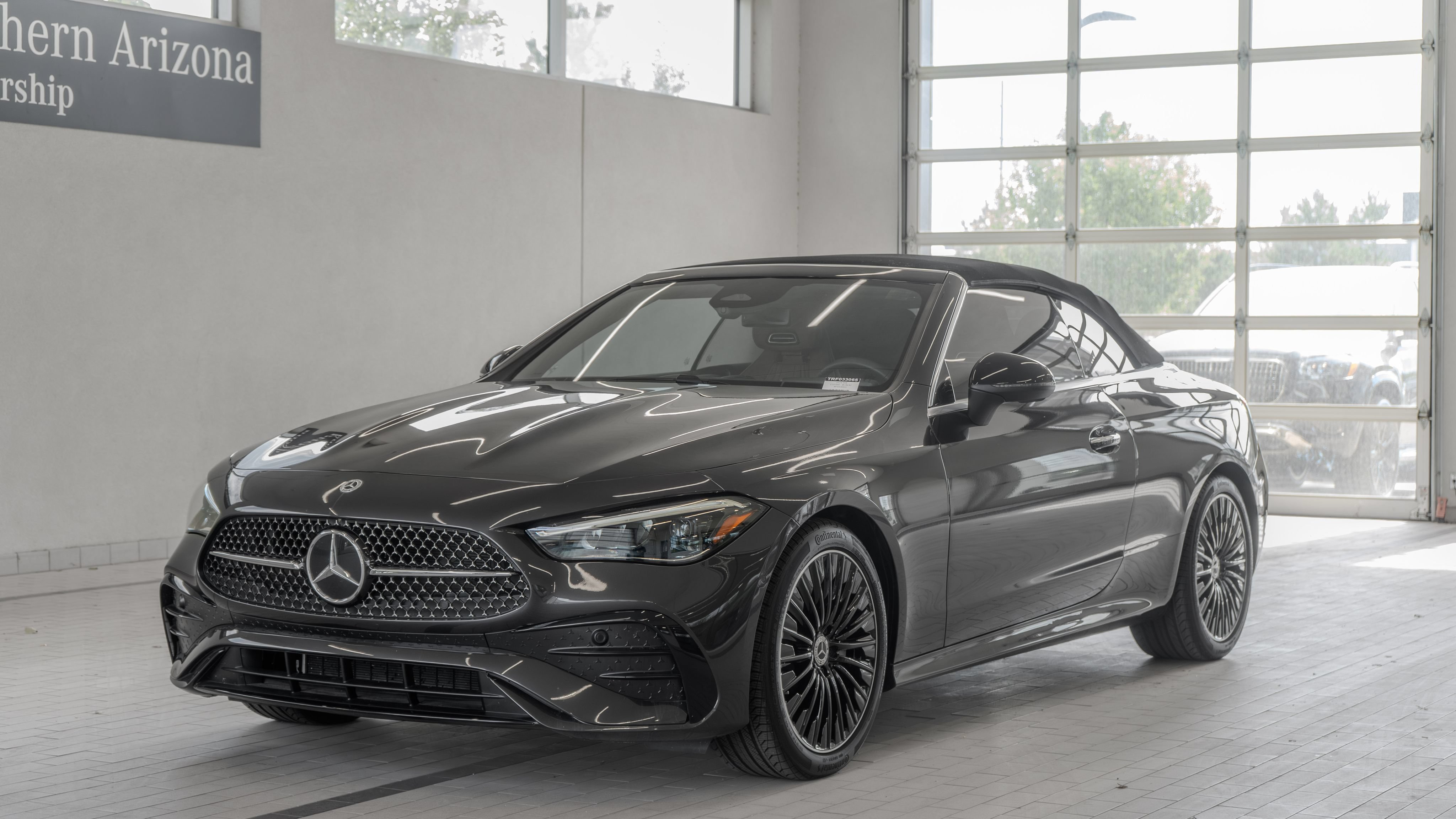 Used 2024 Mercedes-Benz CLE 300 4MATIC Cabriolet image 28