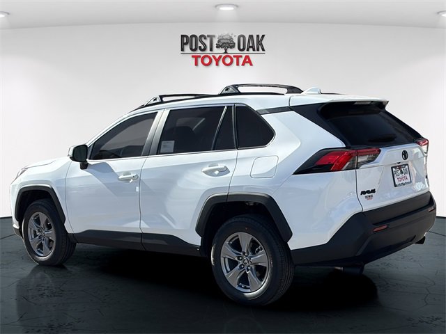 New 2025 Toyota RAV4 XLE image 5