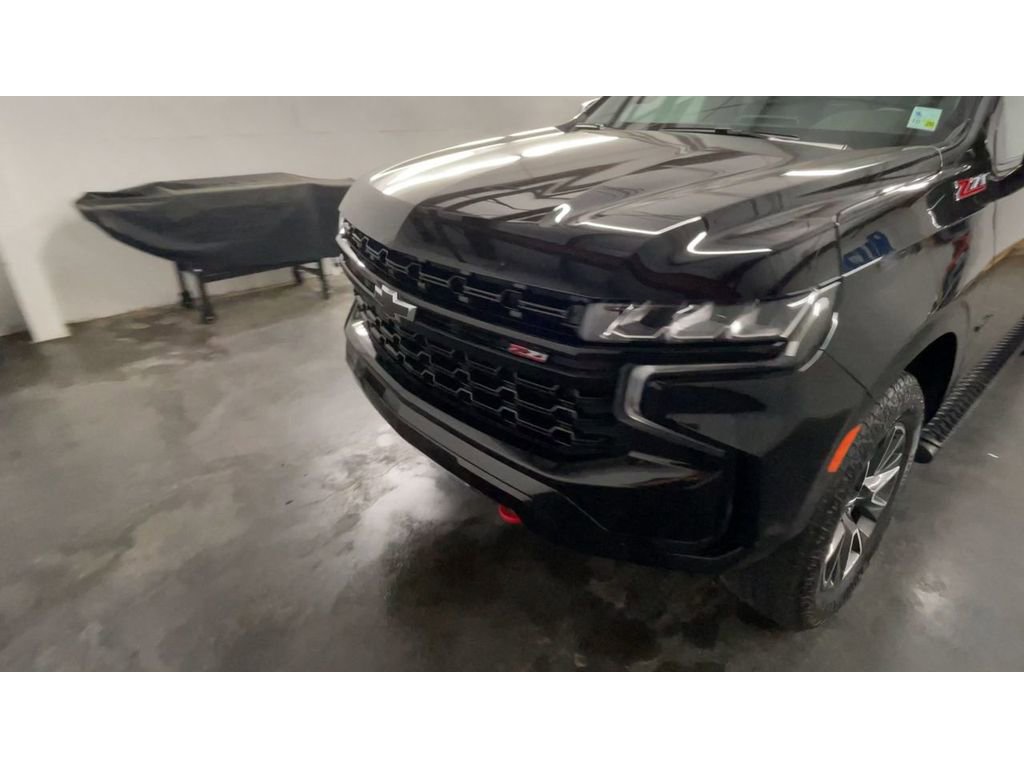 Used 2023 Chevrolet Tahoe Z71 w/ Luxury Package image 4