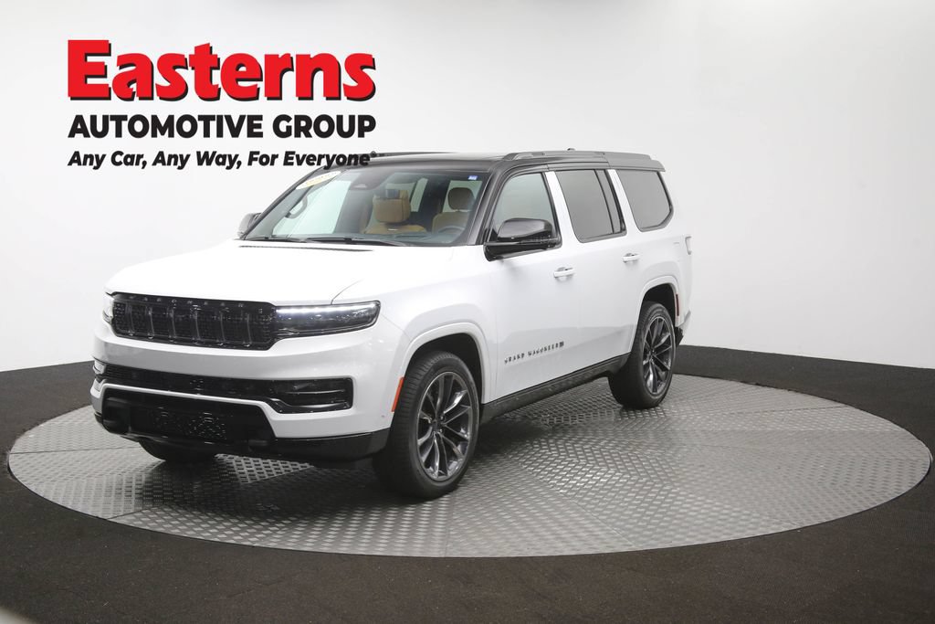Used 2025 Jeep Grand Wagoneer Series III w/ Rear Seat Video Group 1 AWD/4WD image 60