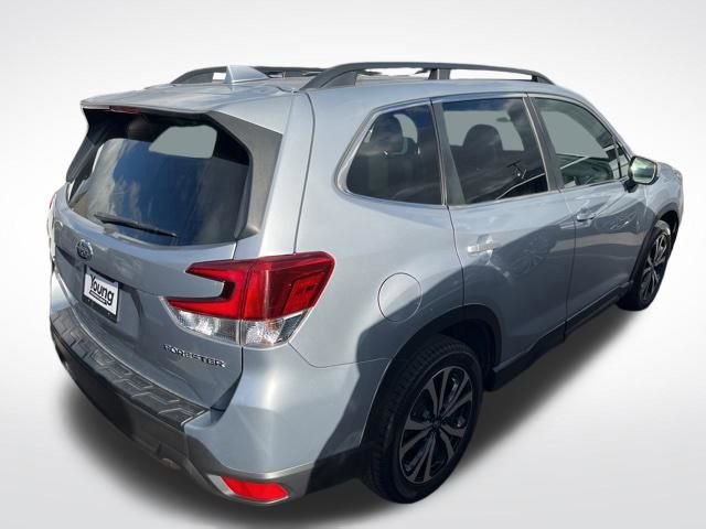 Used 2020 Subaru Forester Limited w/ Popular Package #3 image 4