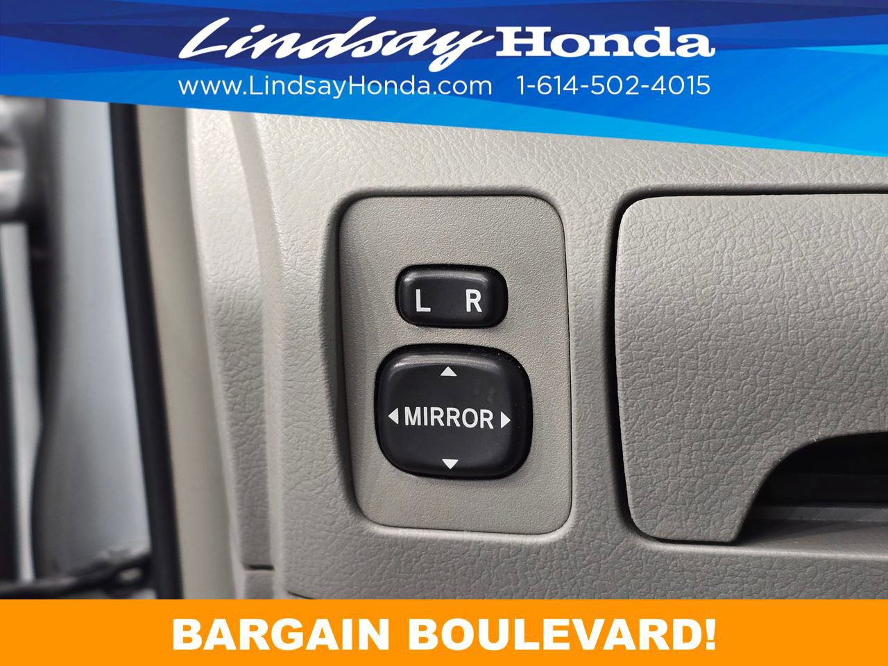 Used 2009 Toyota Camry LE image 16