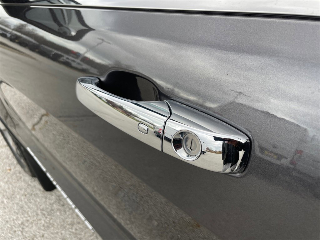 Used 2016 Jeep Grand Cherokee Limited image 56