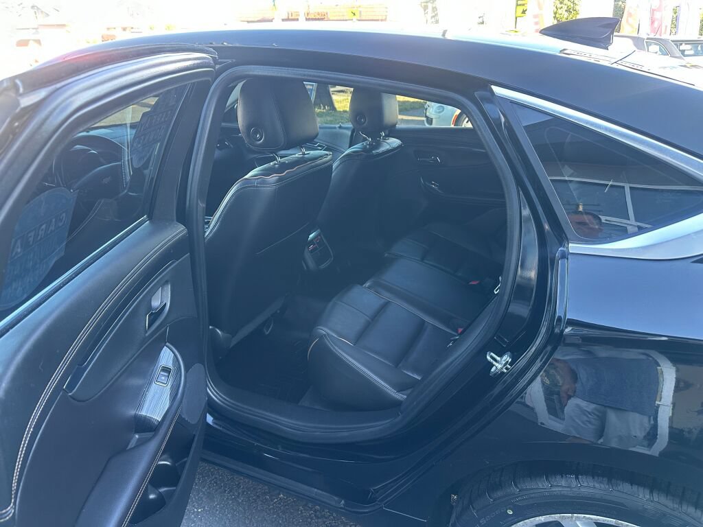 Used 2016 Chevrolet Impala LTZ FWD image 9