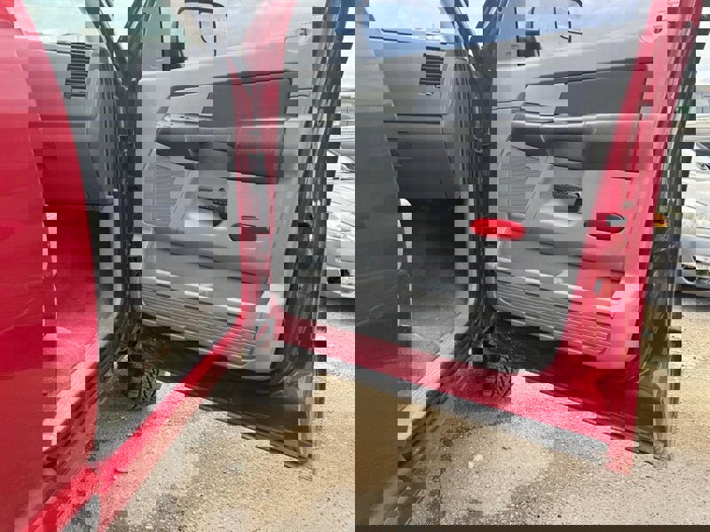 Used 2007 Dodge Ram 2500 Truck SLT image 24