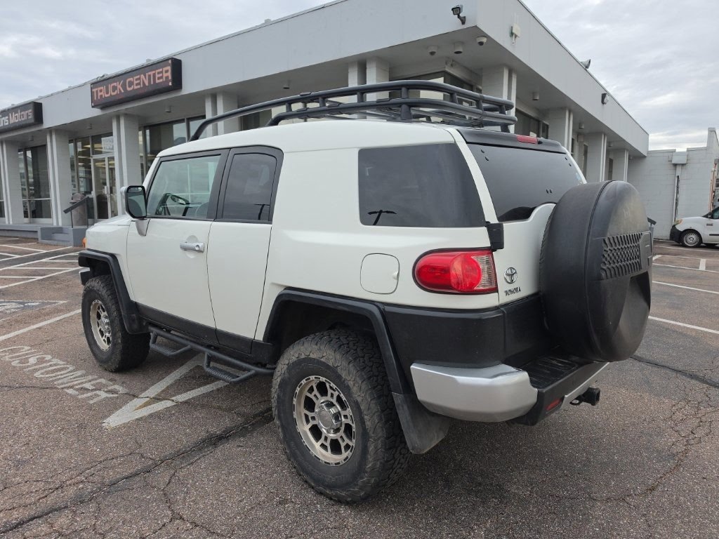 Used 2010 Toyota FJ Cruiser 4WD w/ Upgrade Pkg 2 image 4