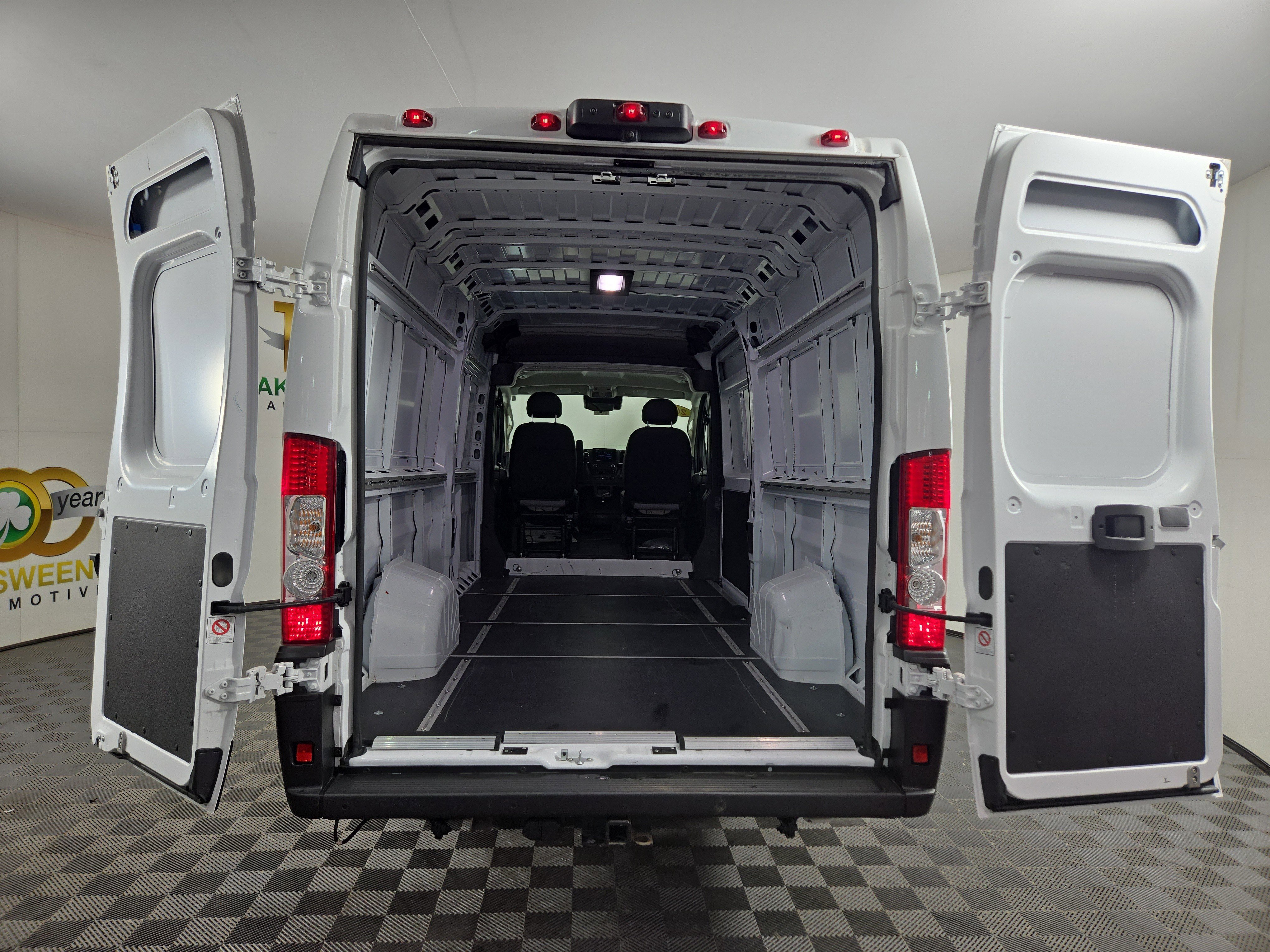 Used 2025 RAM ProMaster 3500 w/ Quick Order Package 22G SLT image 30