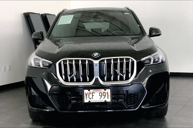 Used 2026 BMW X1 xDrive28i w/ M Sport Package AWD/4WD image 3