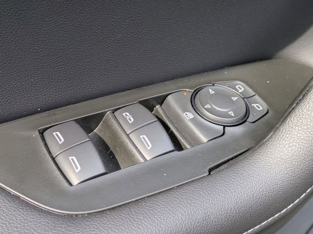 New 2025 Chevrolet Blazer LT FWD image 9